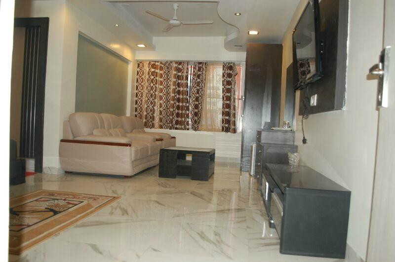 Hotel Poddar Regency主图