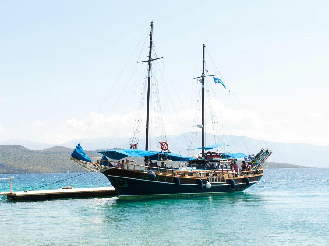 M/S Christina-Nidri必去景点