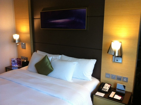 铜锣湾皇冠假日酒店主图