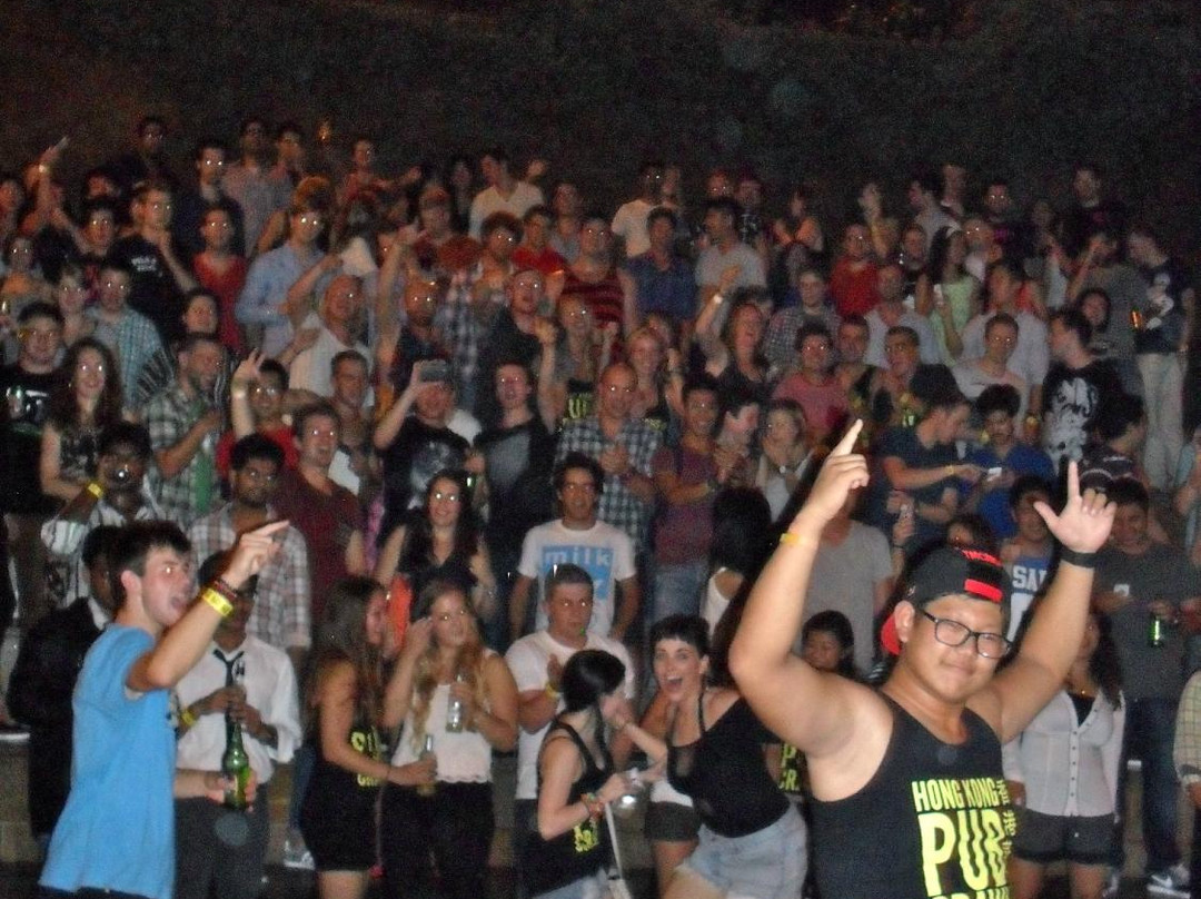 香港爬行酒吧-香港必去景点