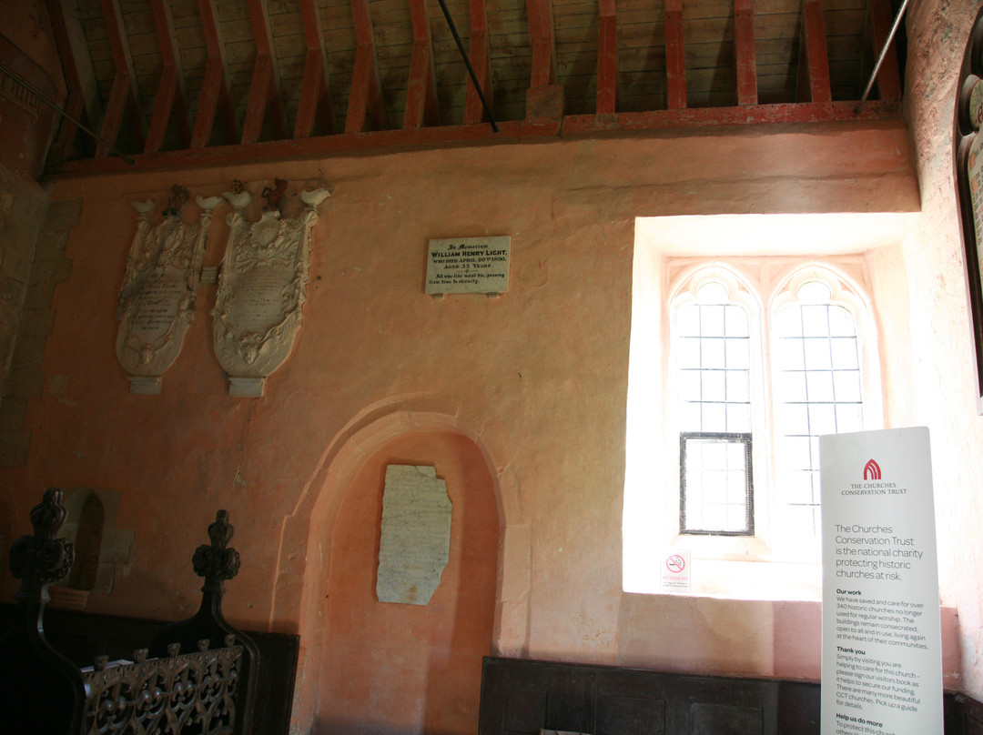 Old Church of St Mary the Virgin景点图片