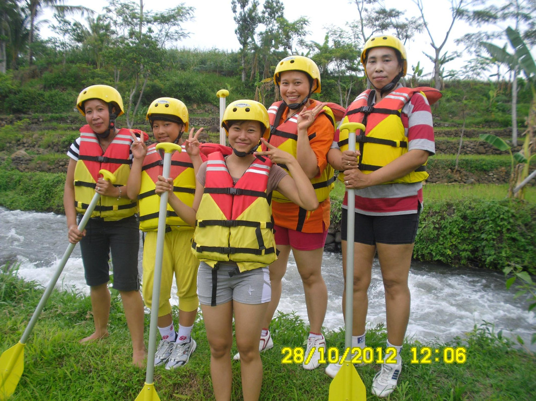 Pemalang Rafting (Rafting Rompang River)景点图片