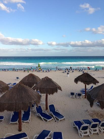 海豚海滩-坎昆必去景点