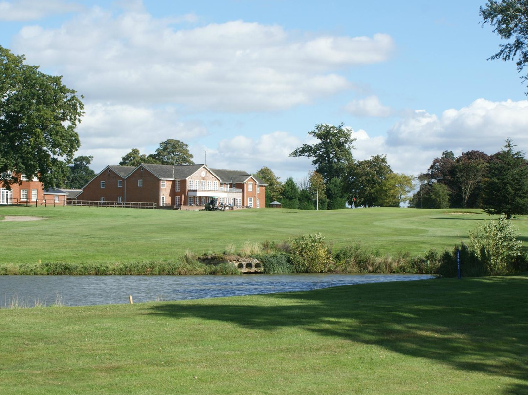Gosfield Lake Golf Club景点图片