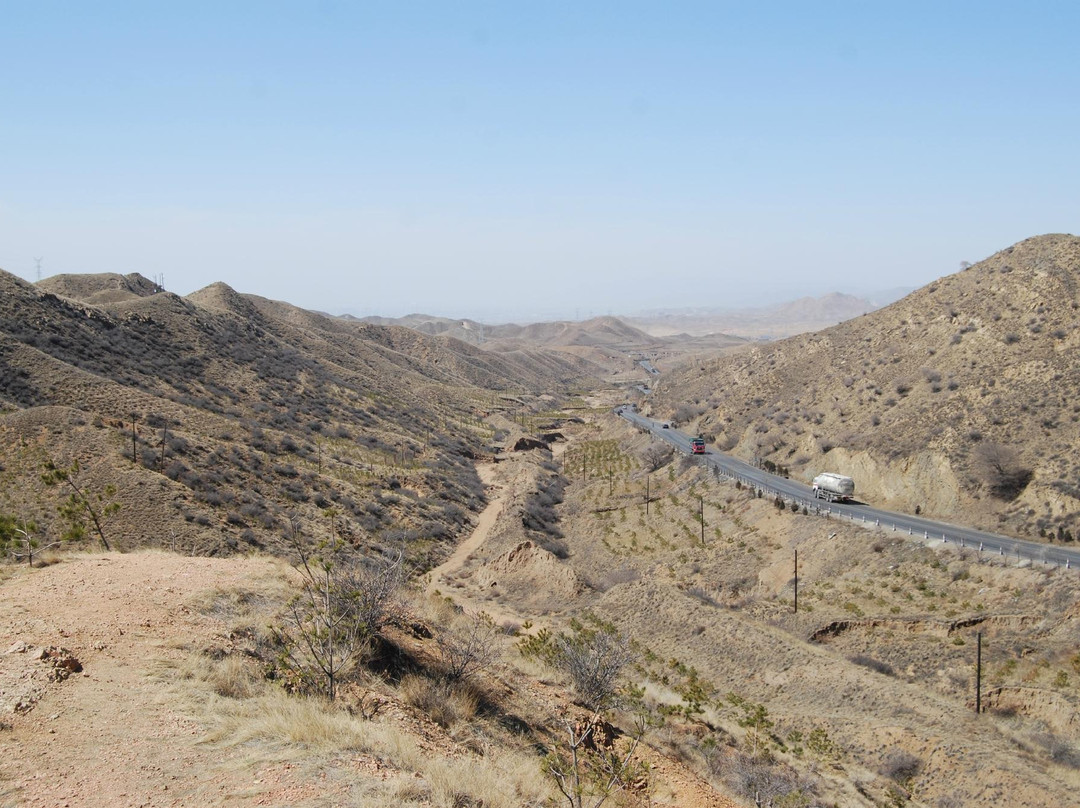 赵长城遗址-包头市必去景点