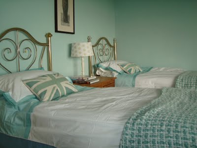 Middown House-客卧