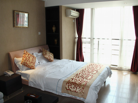 南京泊客寓酒店公寓金陵王府店主图