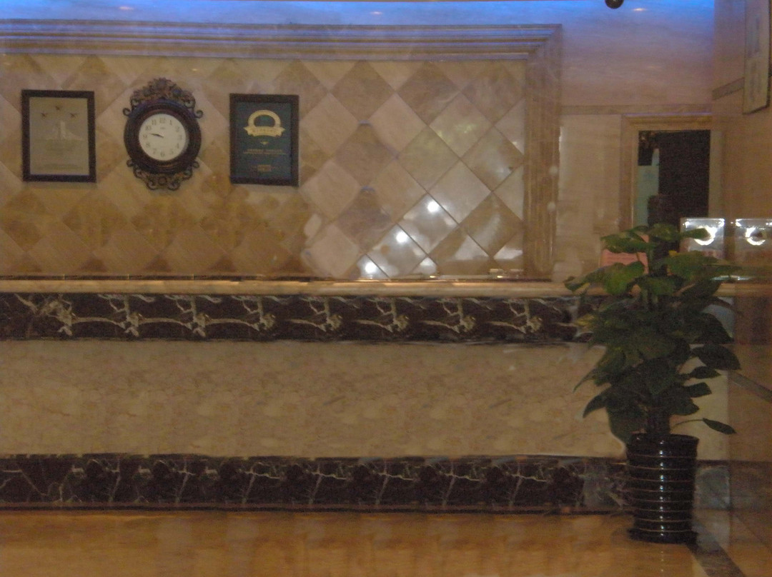 华都大酒店主图