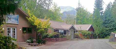 The McKenzie Resort