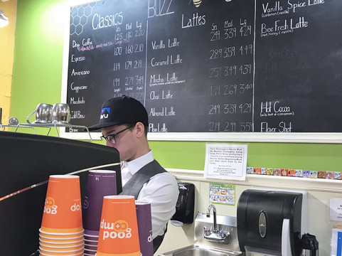 Bynum餐馆和美食-Buzz Cafe in Chatham Marketplace