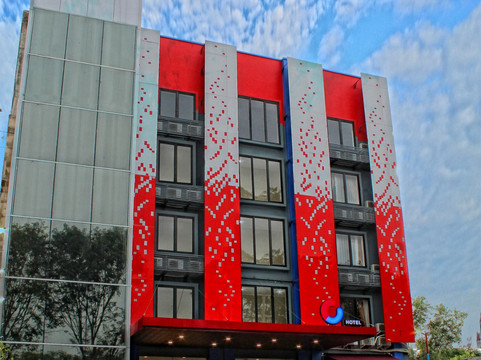 井里汶C酒店主图