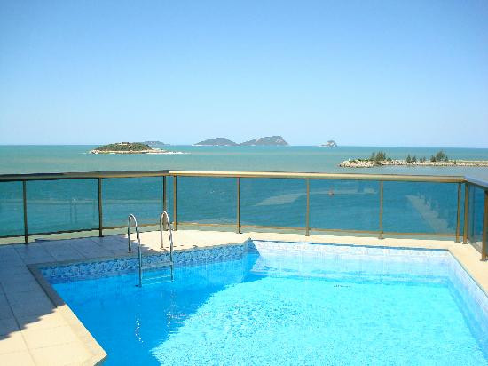 Imbetiba Palace Hotel