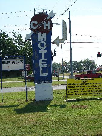 C&H Motel