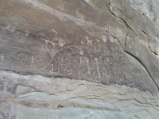 Petroglyph Point Hike-梅萨维德国家公园必去景点