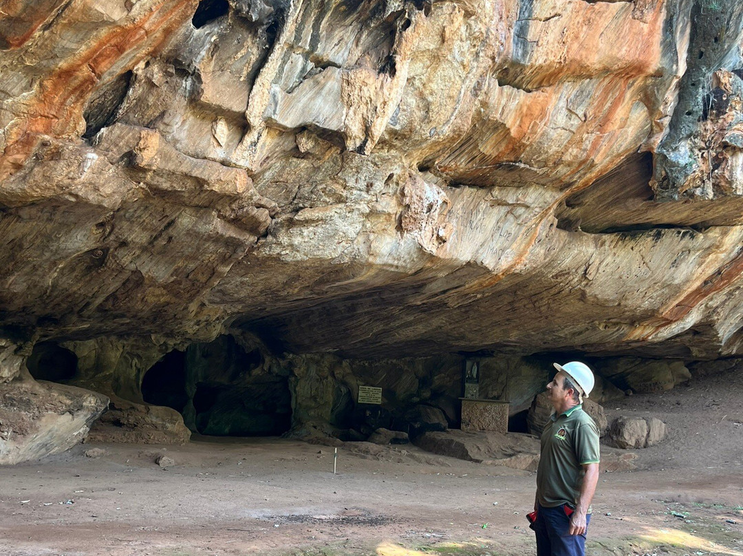 Gruta Do Limoeiro景点图片