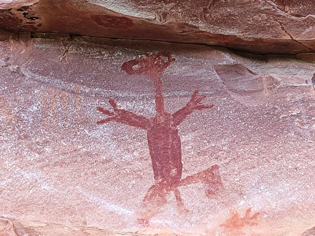 Serra das Paridas complexo arqueologico-雷恩克斯必去景点
