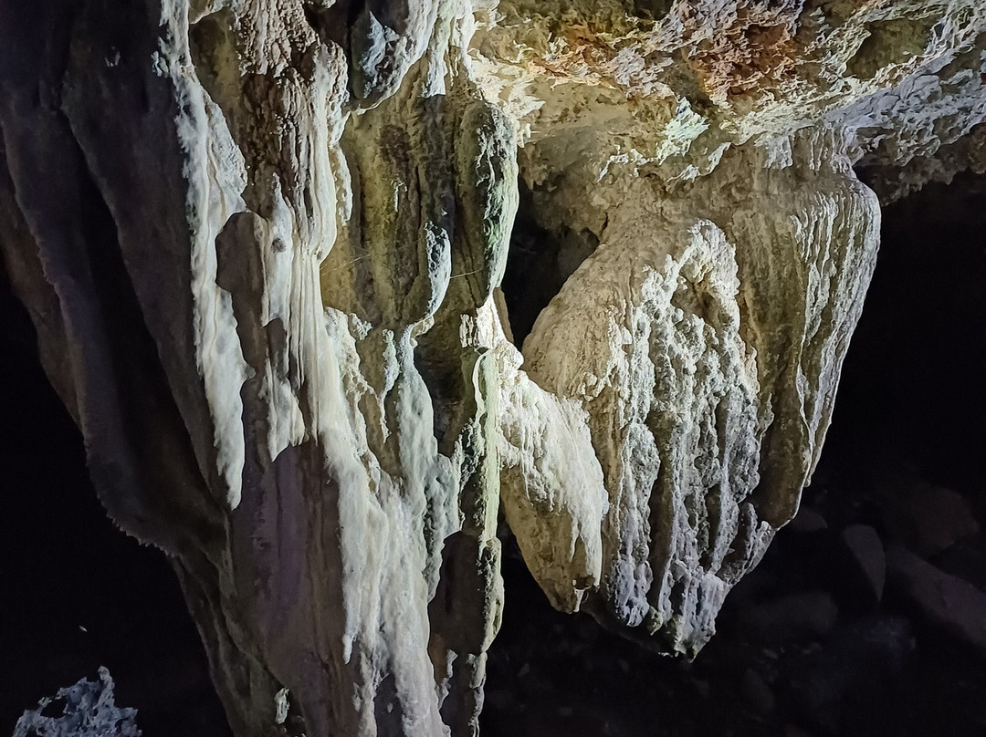 Marakoopa Cave-茉莉溪必去景点