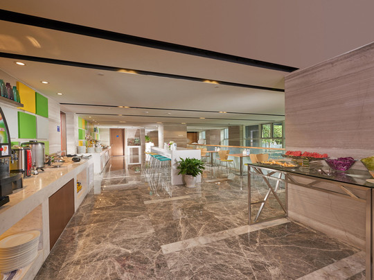 杭州黄龙智选假日酒店主图