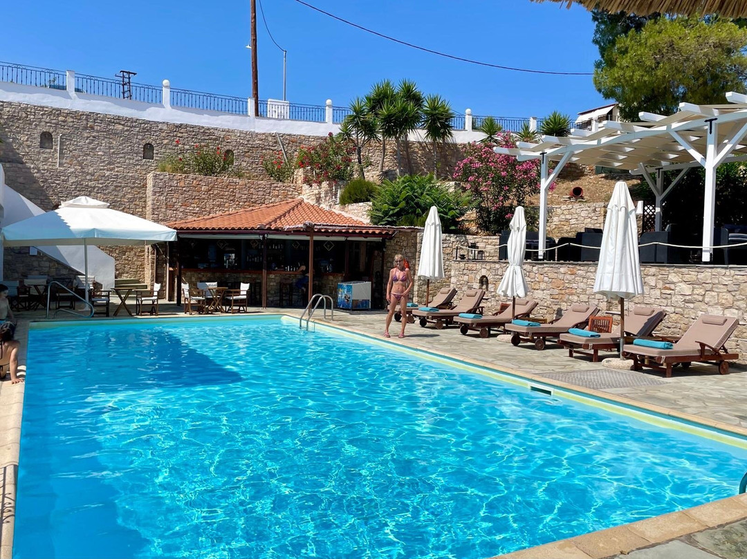 雅利斯酒店主图