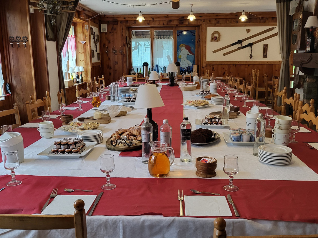 Paramont Hotel Ristorante主图