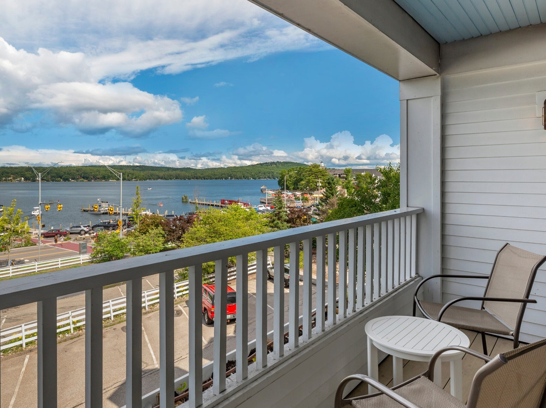 Chase House At Mill Falls主图