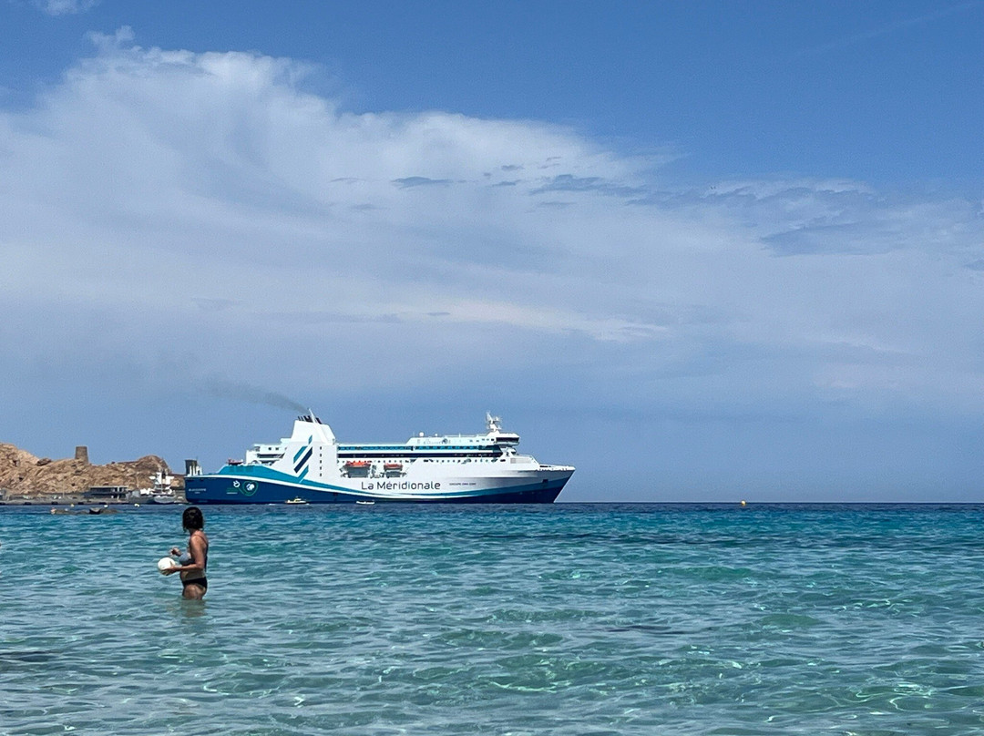Plage de L'Île-Rousse-Ile Rousse必去景点