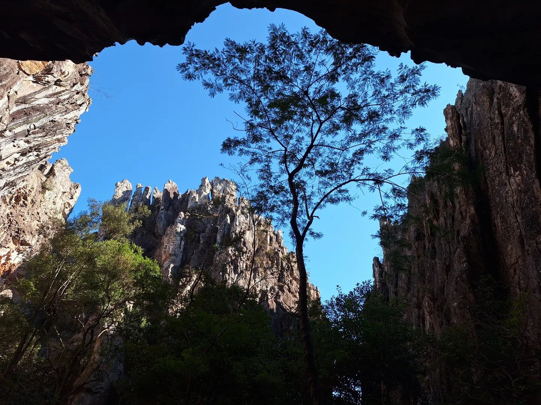 Salitre Grotto景点图片