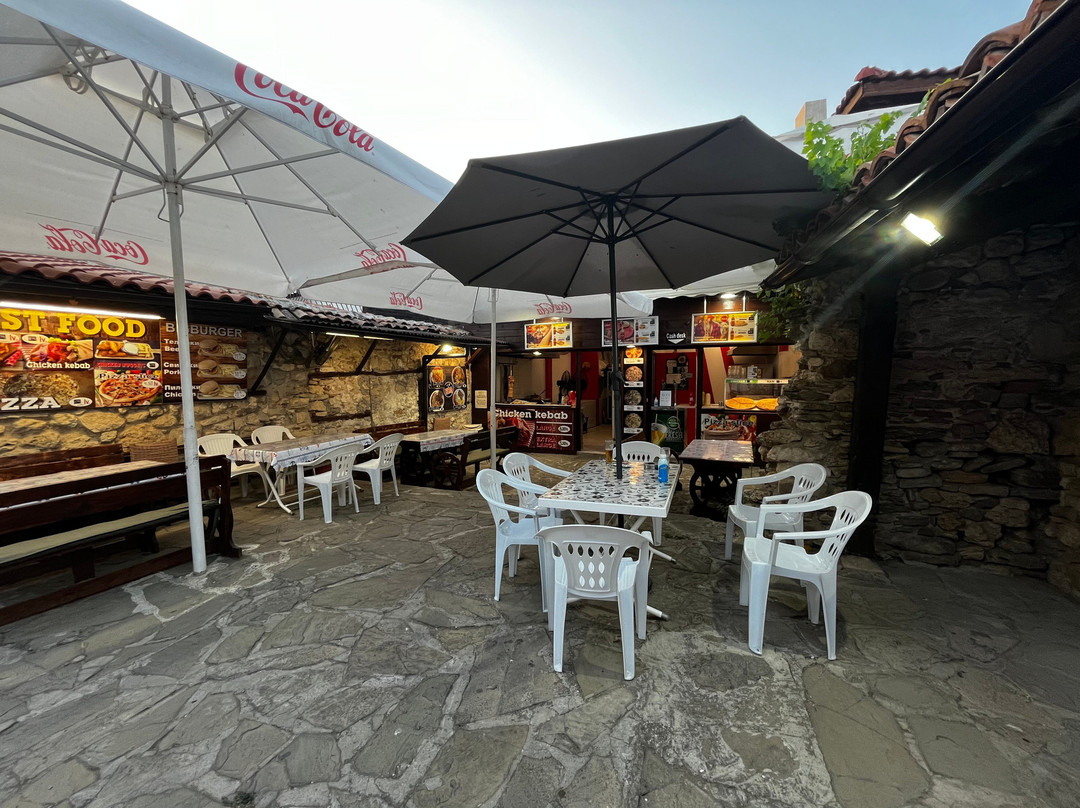 Fast Food The Old Clock