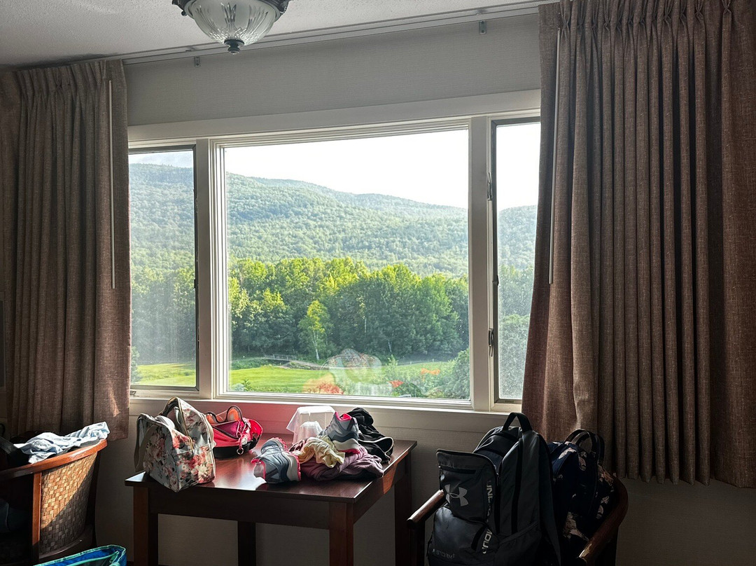 Town & Country Inn And Resort主图