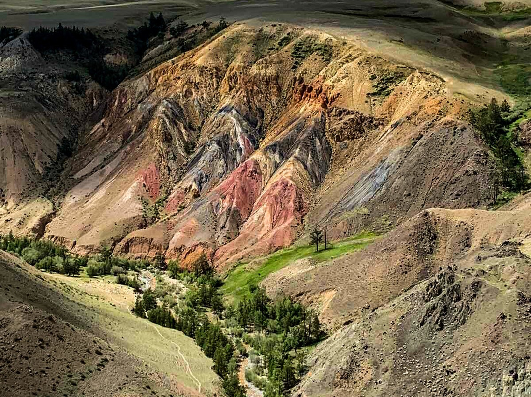 Kyzyl-Chin Valley景点图片