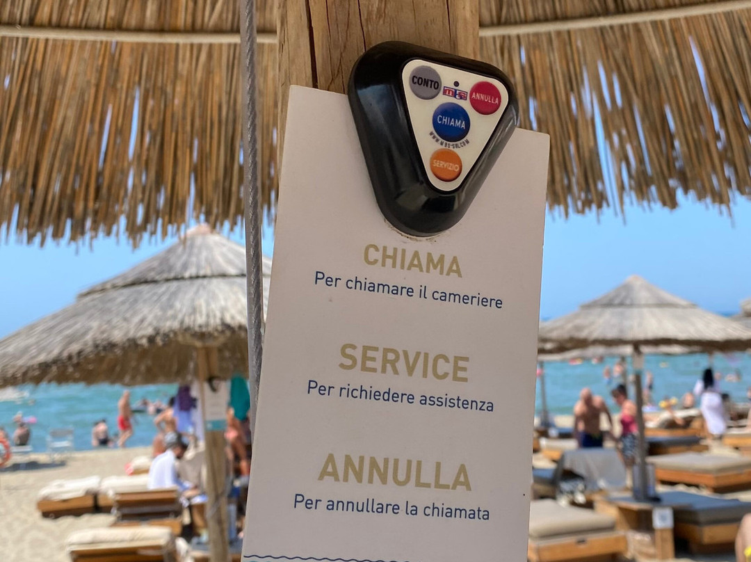 Cumeja Beach Club景点图片