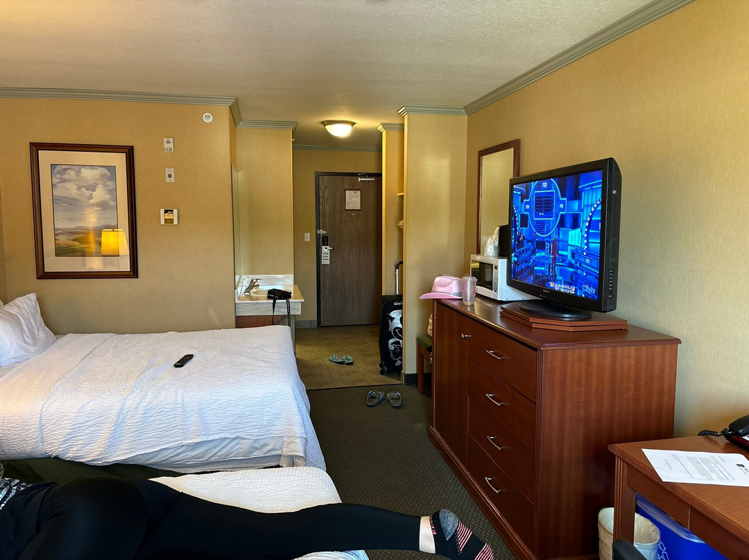 Merit Hotel & Suites主图