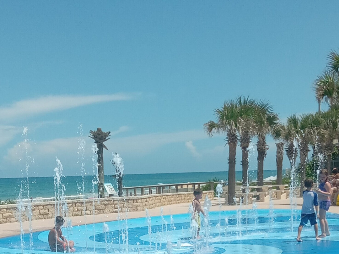 Andy Romano Beachfront Park-奥蒙德海滩必去景点