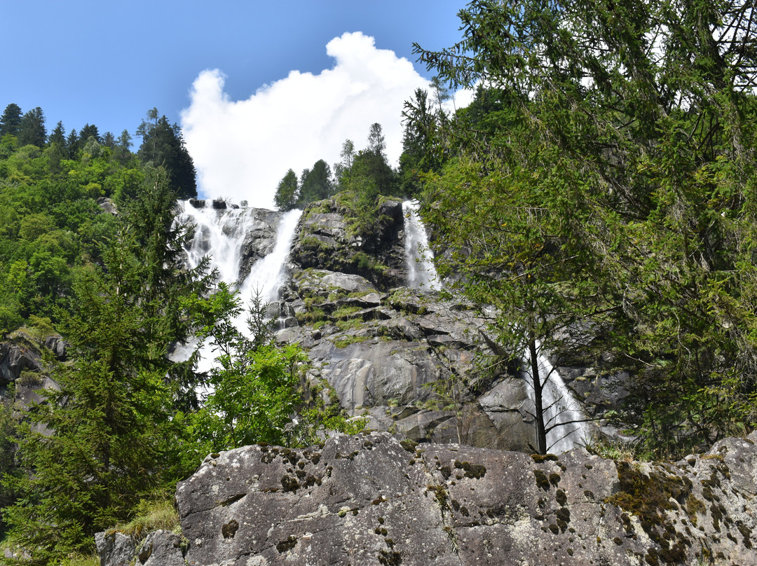 Cascate Val Genova景点图片