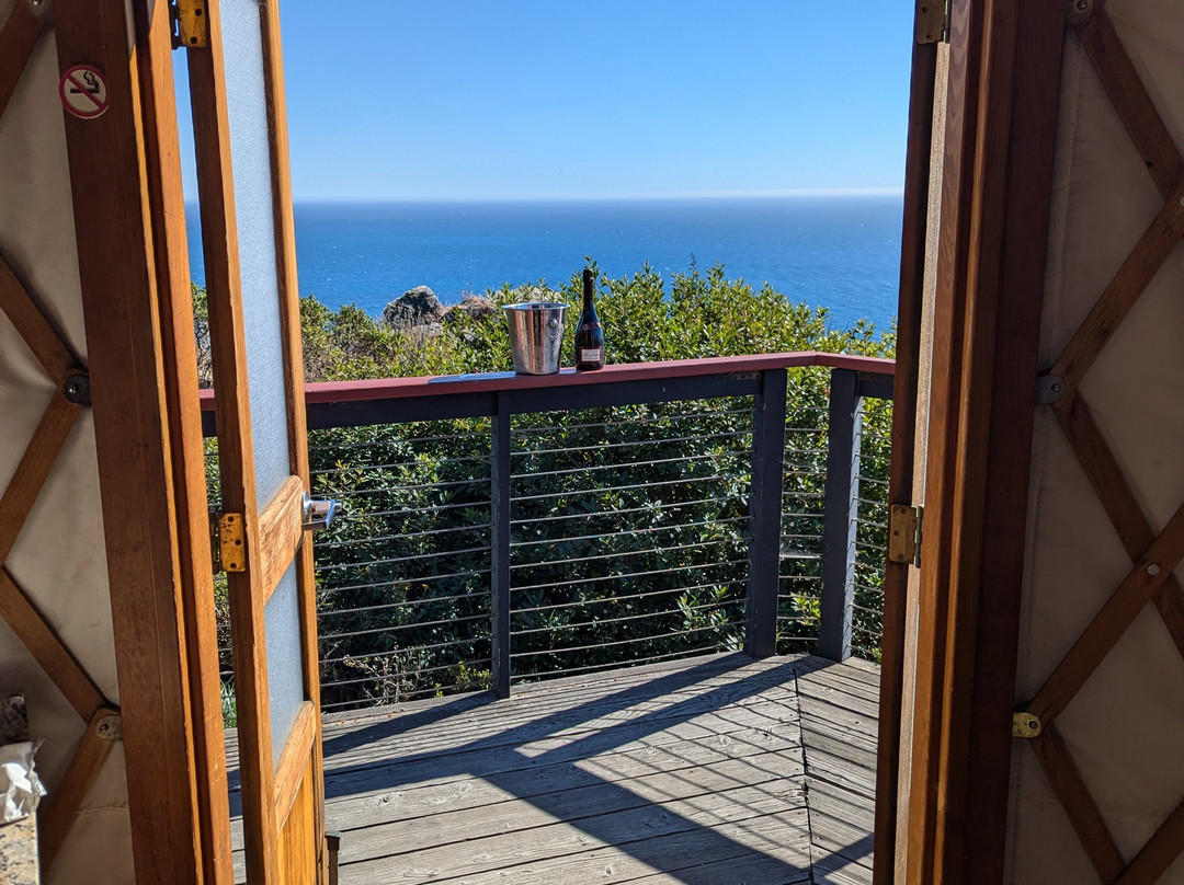 三骨度假村主图