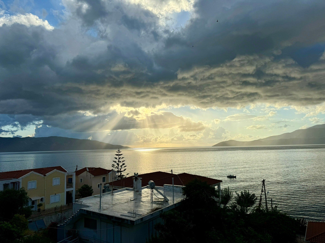 橄榄湾酒店主图