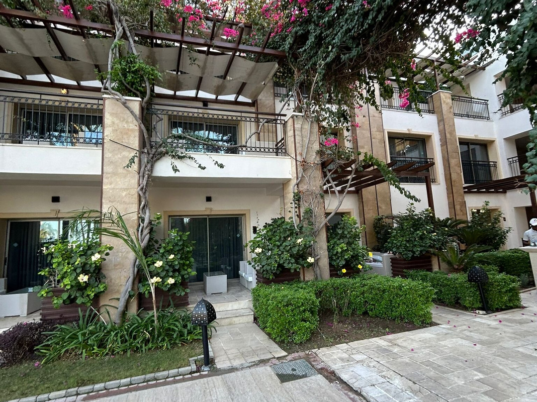 克拉托斯高级水疗酒店及主图