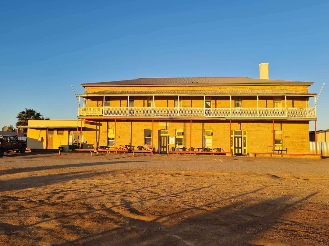 Lake Eyre Tours景点图片