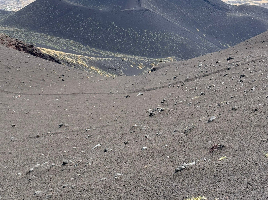 Dario Vaghi - Etna Excursion Naturalistic Guide景点图片