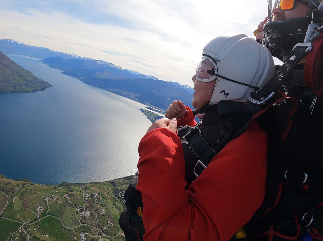 Nzone天空跳伞-皇后镇必去景点