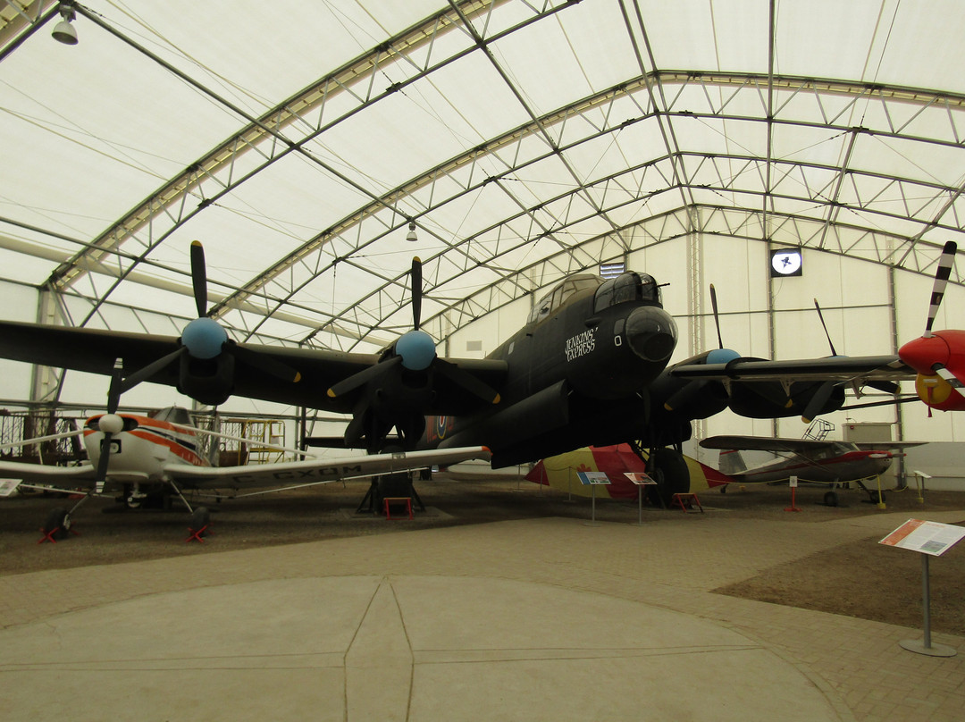 The Hangar Flight Museum-卡尔加里必去景点