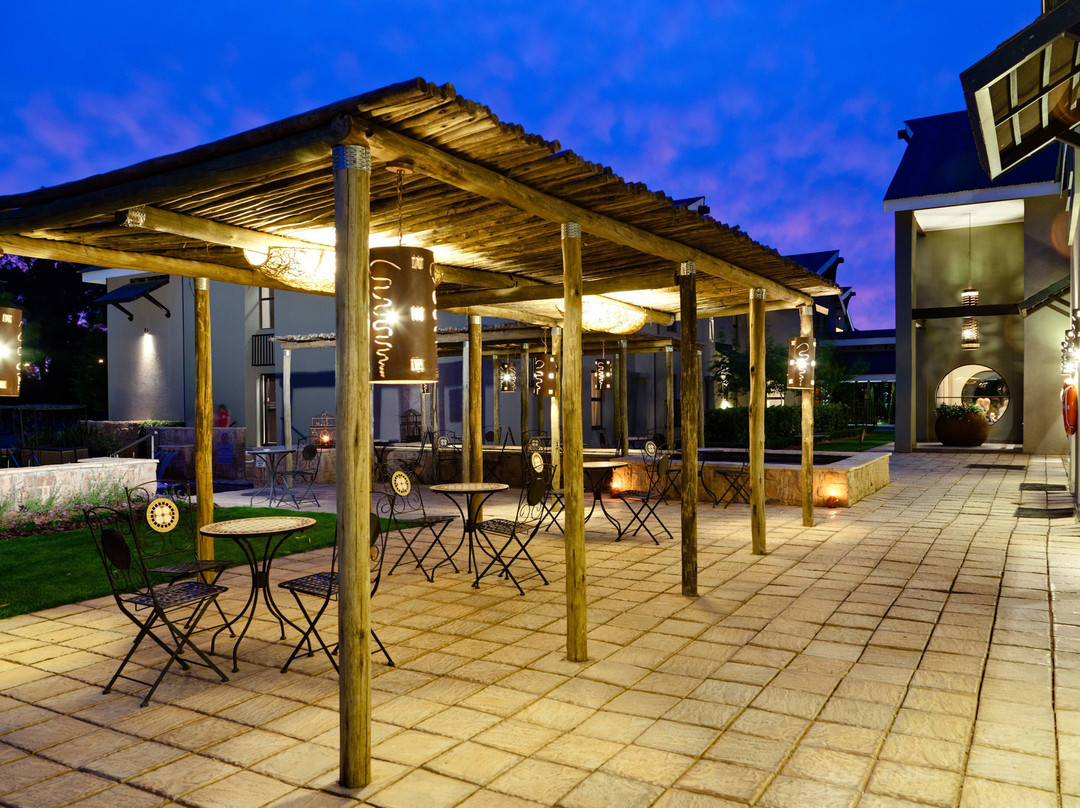 普罗梯亚威洛湖酒店主图