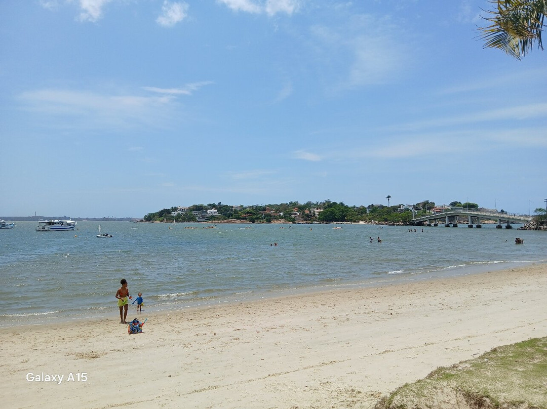 Praia Do Canto景点图片