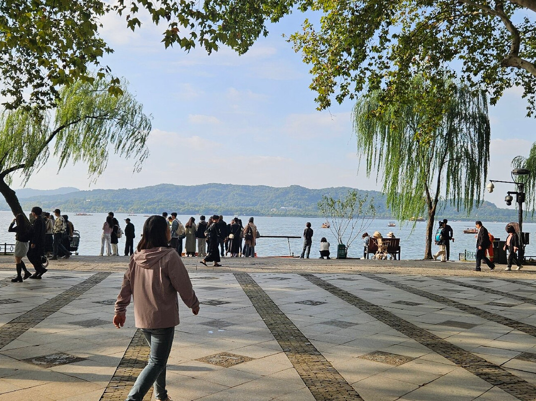 杭州西湖-杭州市必去景点