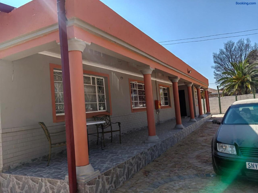 Good & Proper Guest Lodge