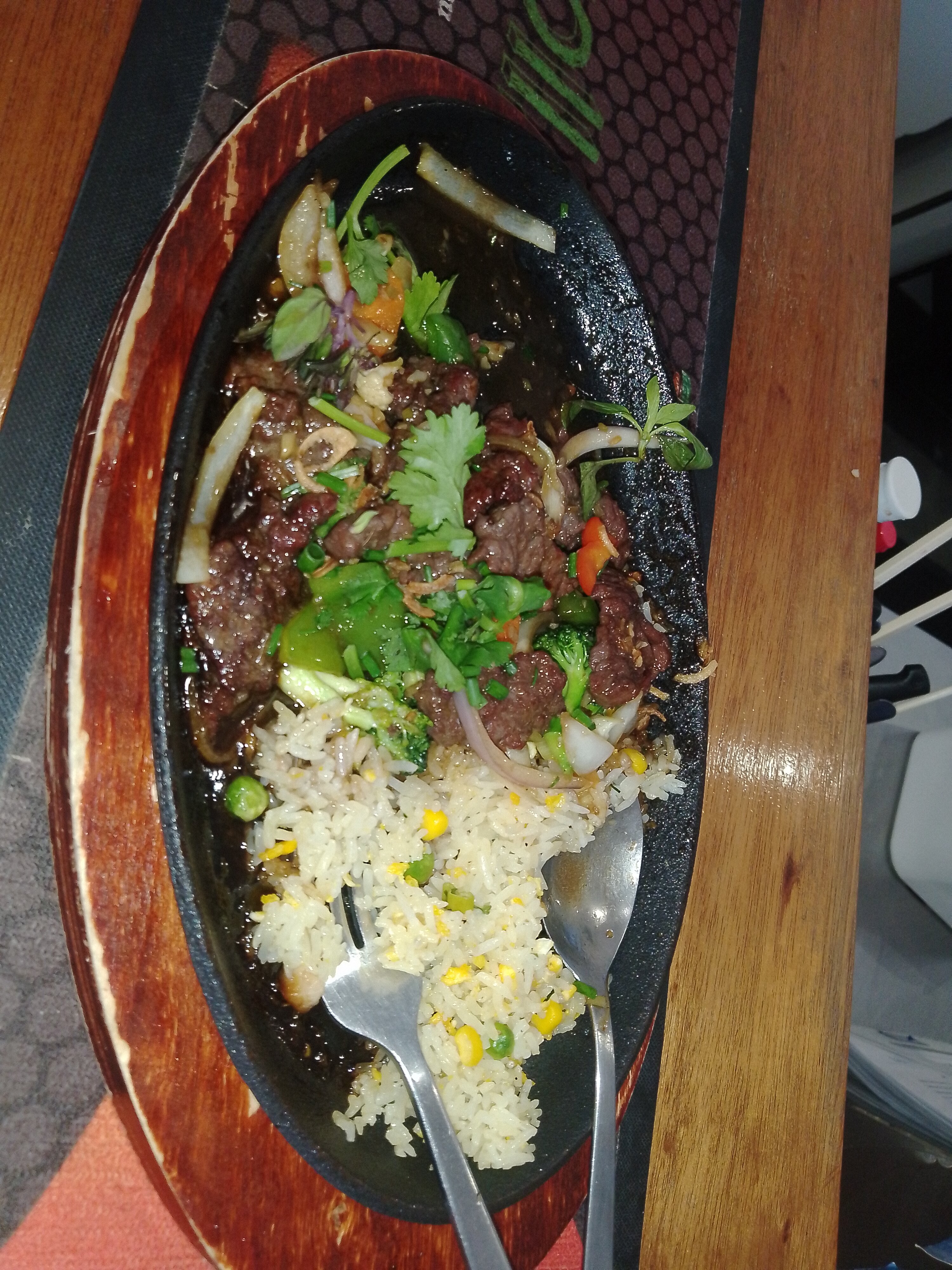 Snowtown Hotel-官方