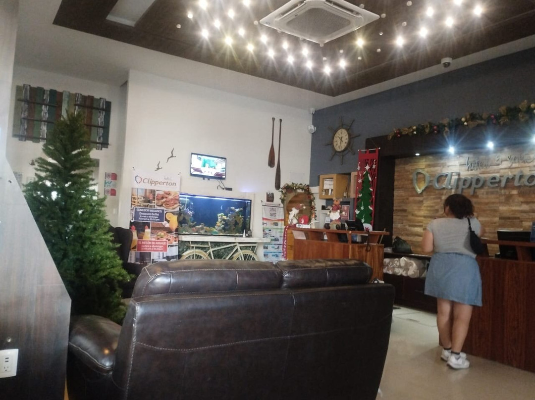 克利佩顿酒店主图