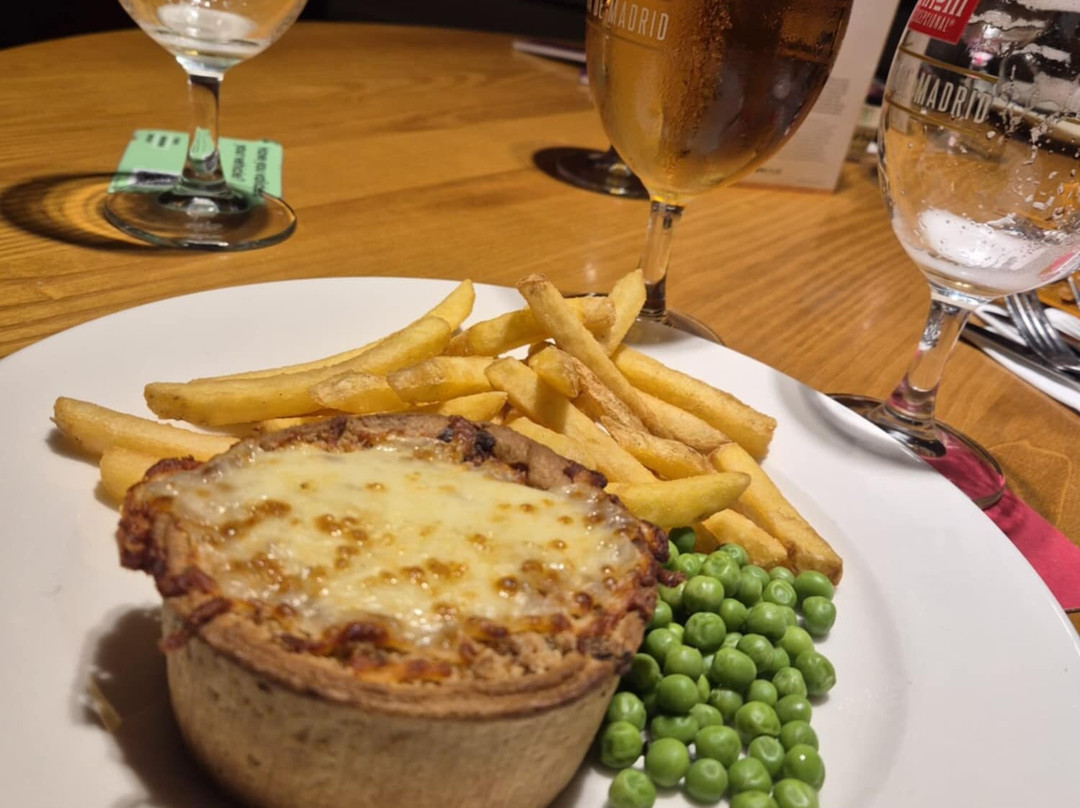 普瑞米尔拉内利中央东部酒店主图