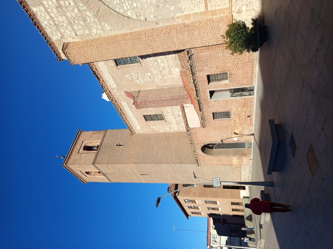 Parroquia Santa María la Blanca-艾科坎必去景点