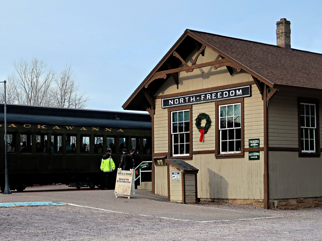 Mid-Continent Railway Museum-North Freedom必去景点